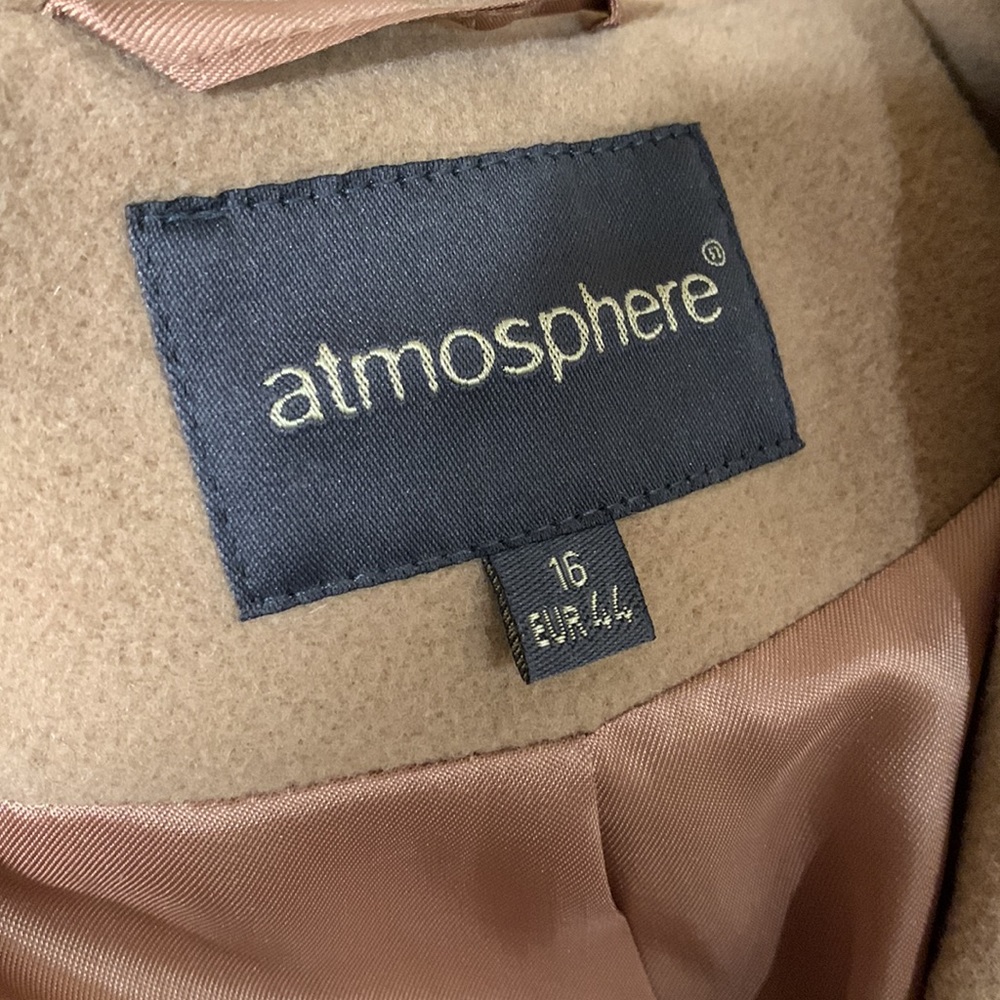 Tan Coat - Picture 8 of 8